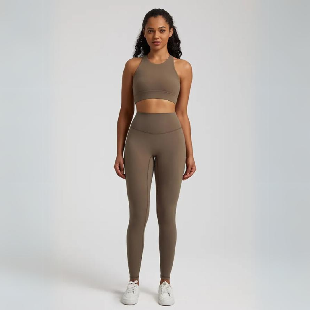 Seamless high waisted leggings and breathable sports bra set - The Maeve Set. Elevate your activewear with comfort, style, and quick-dry technology.