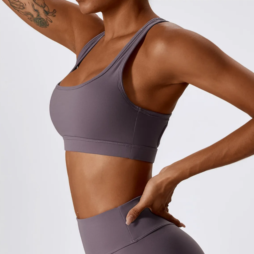 Marianna Keyhole Sports Bra: Elevate Your Workout with Fashion-Forward Design and High-Performance Functionality - Built to Last with Durable Nylon/Spandex Blend, Breathable Comfort for Efficient Airflow, and Removable Pads for Customized Support. Redefine Your Athletic Wardrobe with Marianna.