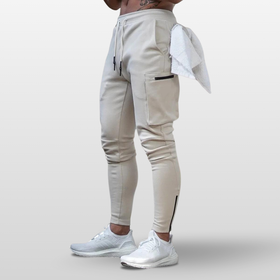 SLIM FIT CARGO SWEATPANTS