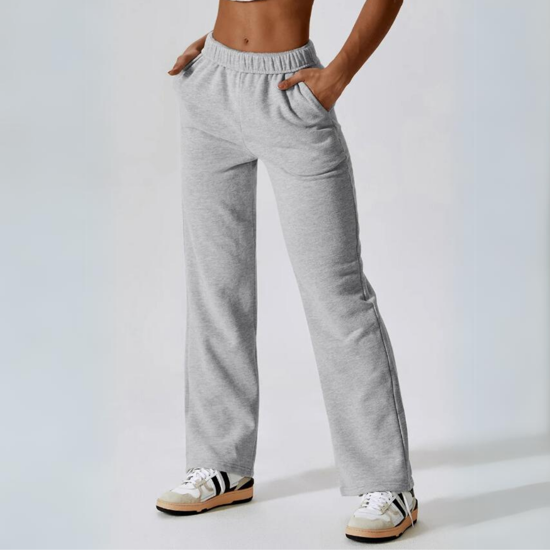 Kira Sweatpants - Elevate your loungewear game with these cozy cotton sweatpants. Featuring an elastic waistband and functional pockets for supreme comfort and everyday convenience.